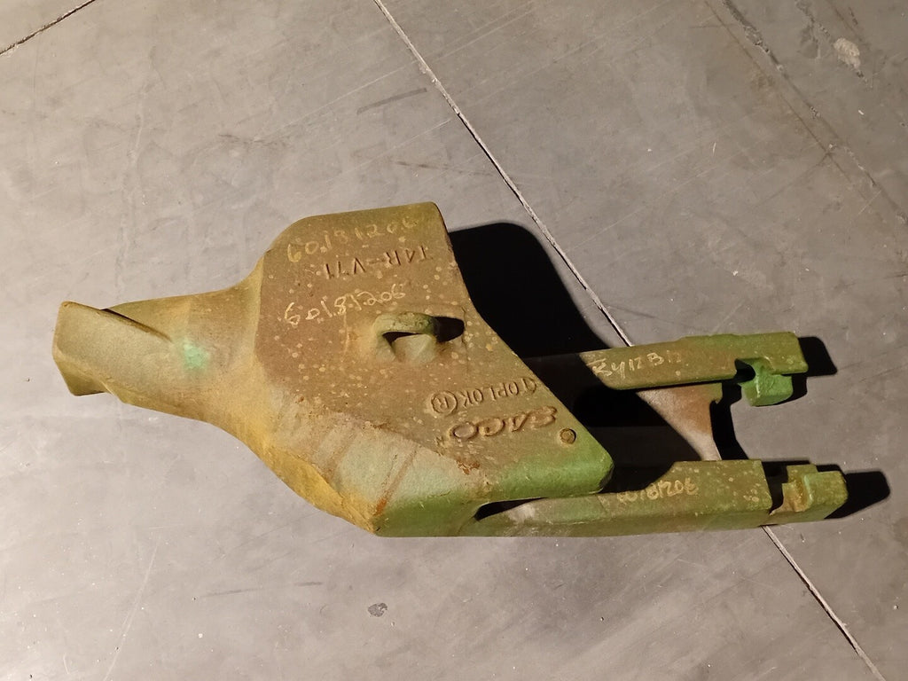 ESCO Super V Toplok Corner Adapter T4R-V71