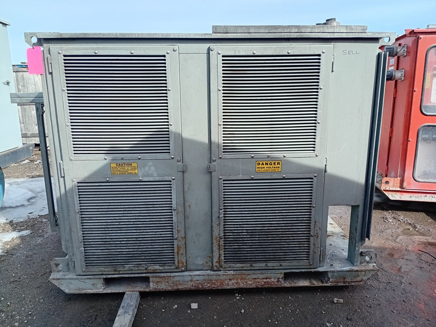 METALEC Underground Substation w/ 500 kVA Transformer, 4160V HV, 600Y ...
