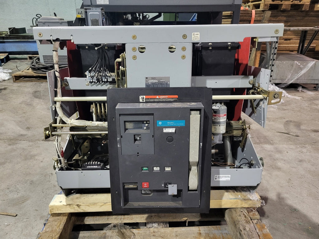 GENERAL ELECTRIC DET-195 WavePro 5000 Amp Low Voltage Power Circuit Breaker WE1RAPWQEXBKXXX