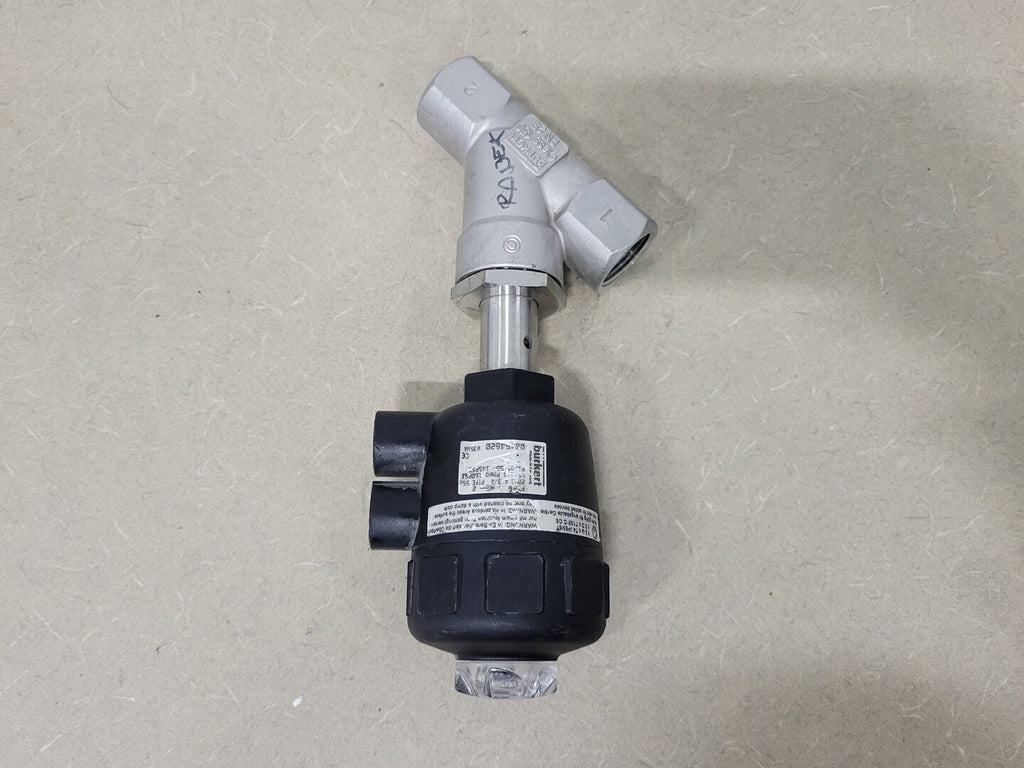 BURKERT 3/4" PTFE SS Class 150 2- Way Piston Op Angle Seat Valve 00454620