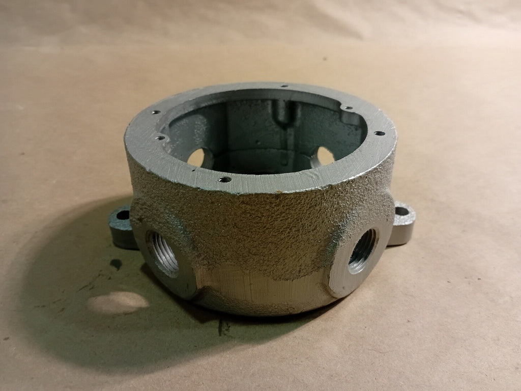 CROUSE-HINDS 1/2" Conduit Outlet Body GRFX129, 2-1/16" Deep