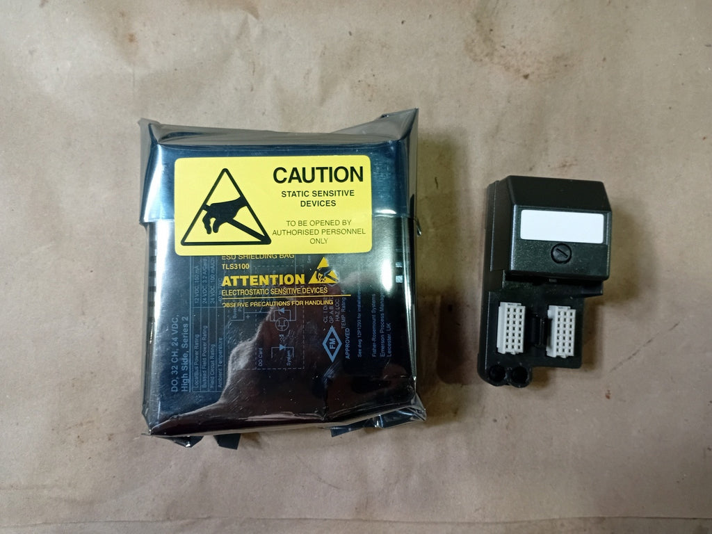 EMERSON DeltaV DO, 32Ch, 24VDC High Side VE4002S1T2B6