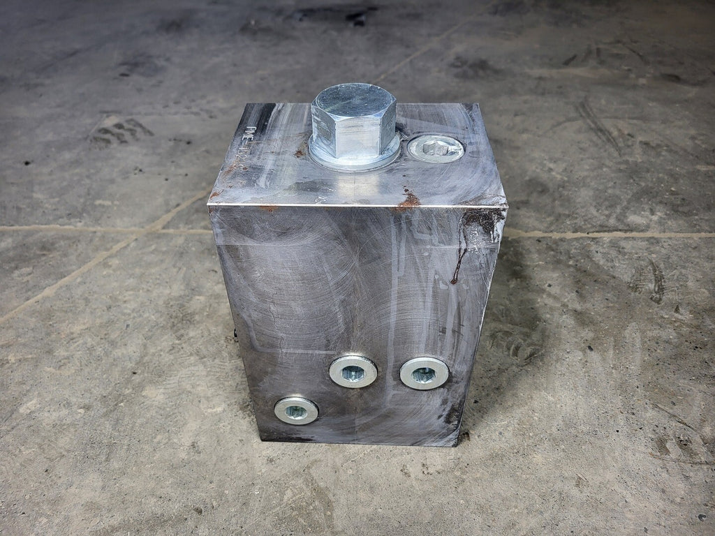 SUN HYDRAULICS Pilot to Open Check Valve CKIBXCN w/ Hydraulic Manifold Block PME-4522S