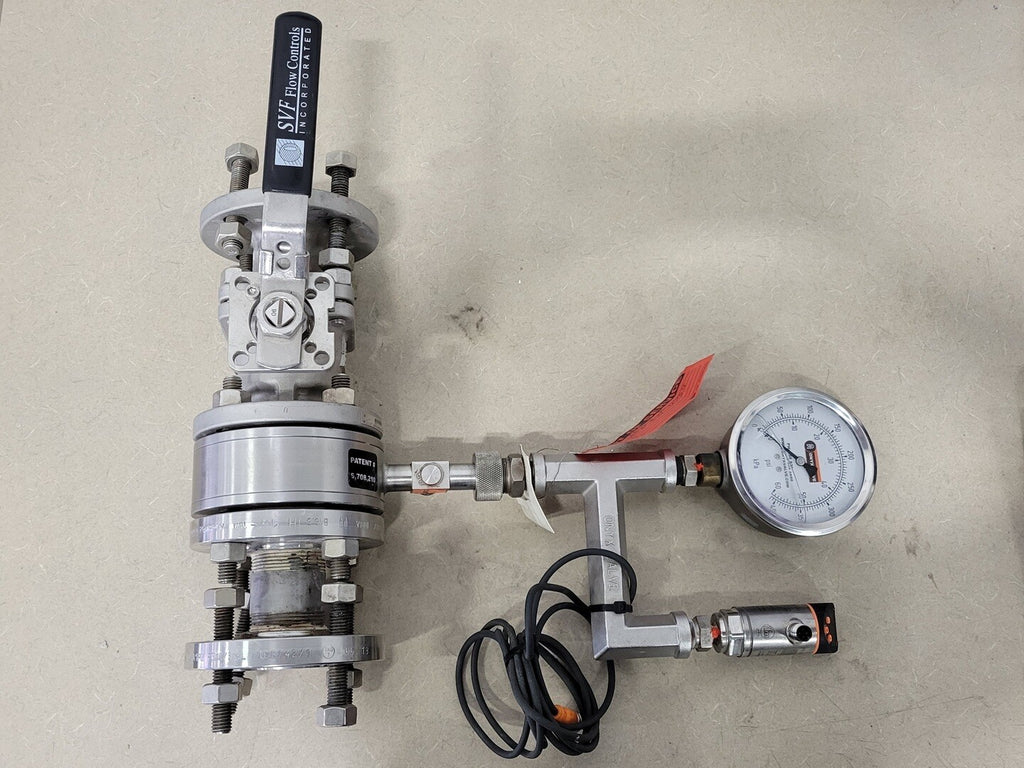 IFM Pressure Sensor PN2694 w/ 1-1/2" #150 Ball Valve & Pressure Gauge