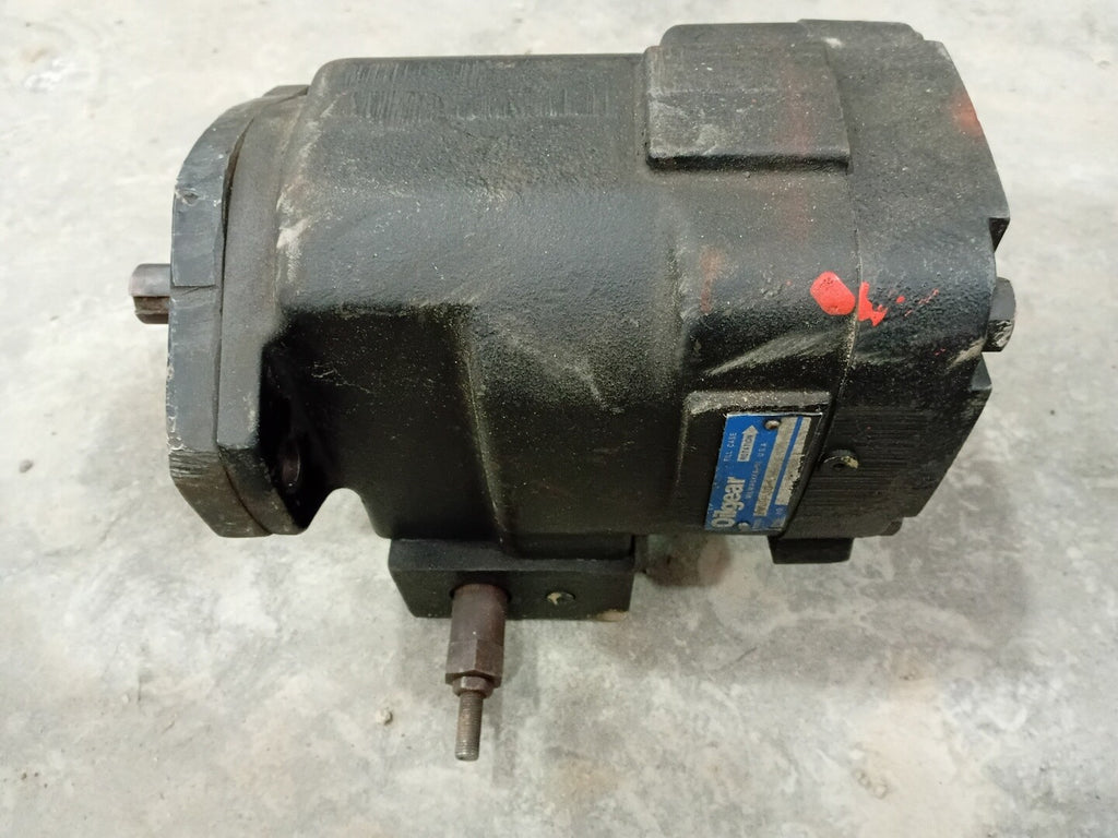 OILGEAR Hydraulic Pump PVWH-20-LSAY-CNSN