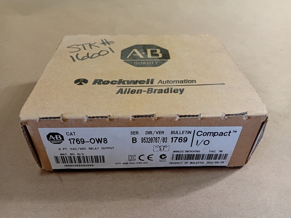 ALLEN-BRADLEY Compact I/O 8-Pt VAC/VDC Relay Output 1769-OW8