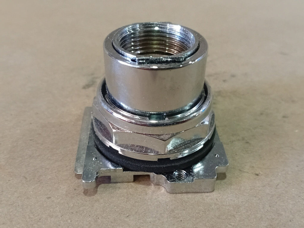 EATON Oiltight Push Pull Operator Switch 10250T5