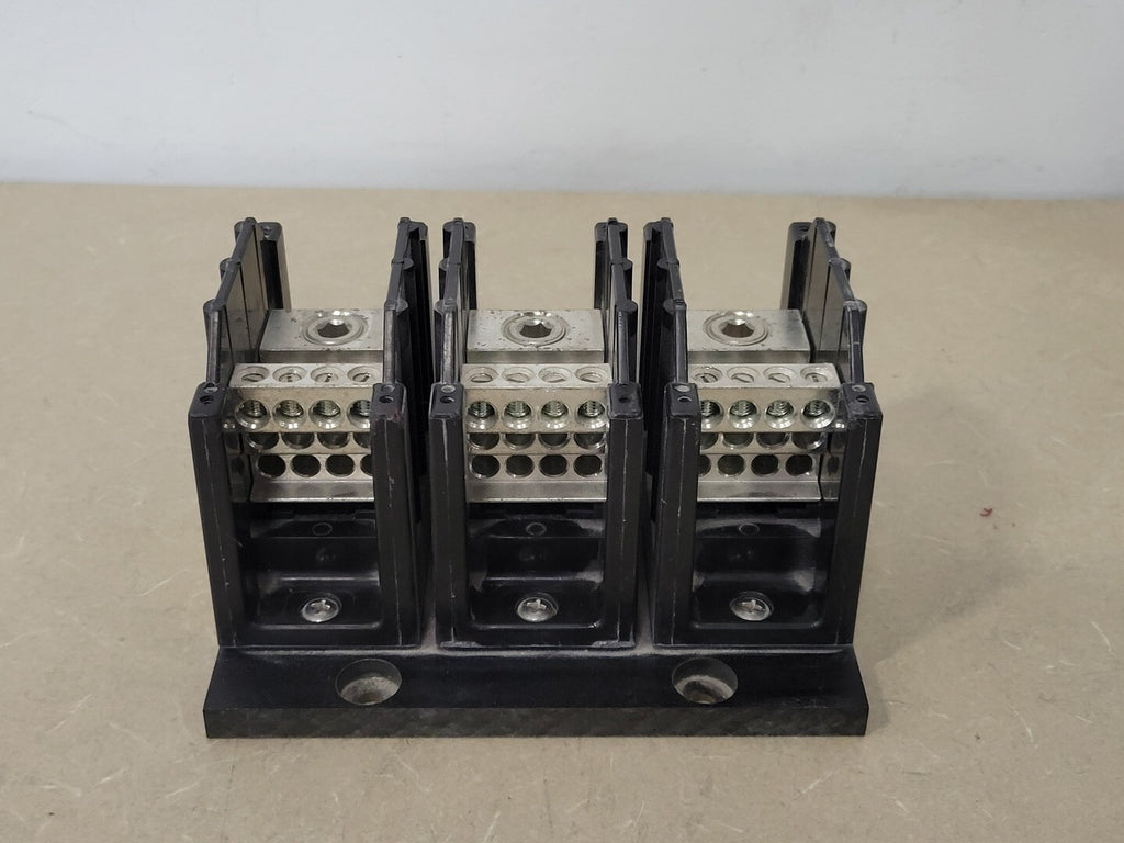 COOPER BUSSMAN INC. 310A, 600V, 3Ph Power Distribution Block PDB370-3