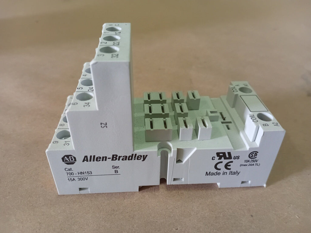 ALLEN-BRADLEY Relay Socket Terminal Base 700-HN153, 15A, 300V, 11 Blades
