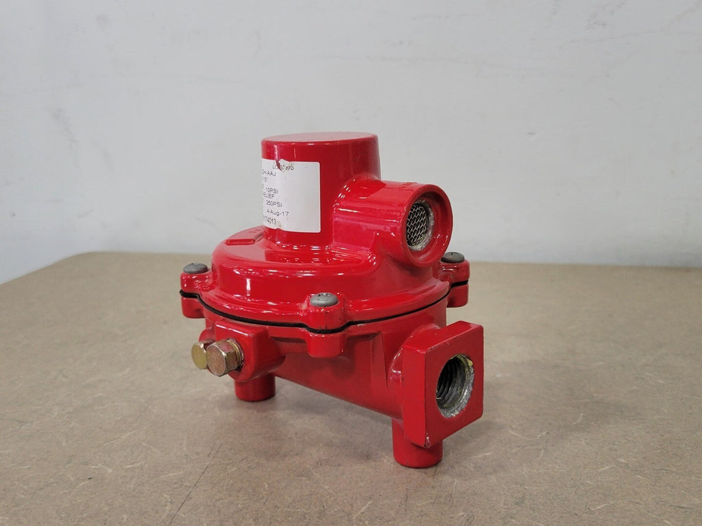 FISHER LP-Gas Regulator 810L R122H-AAJ