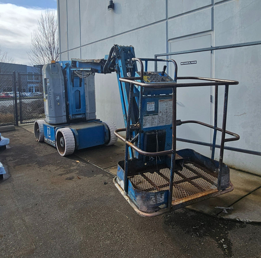 GENIE 36 ft Electric Articulated Boom Lift Z-30/20N