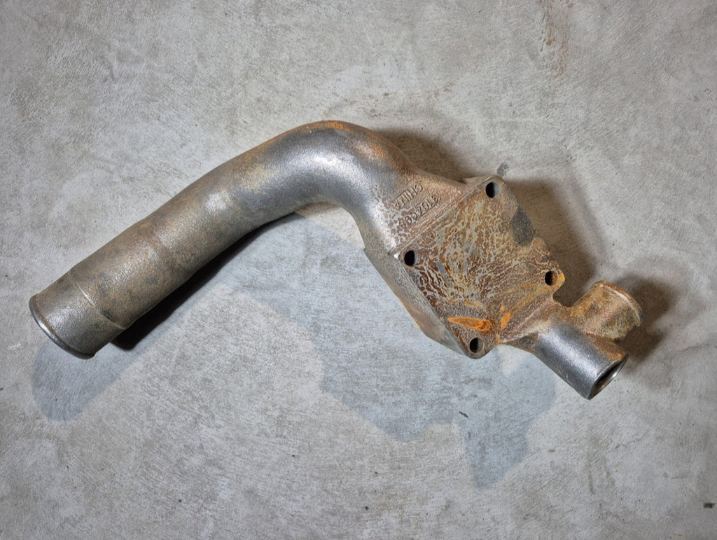 CUMMINS Thermostat Housing 3104698