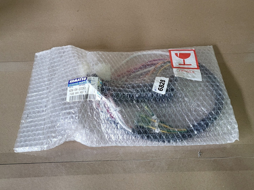 KOMATSU 426-06-22261 Fuse Box Assembly for WA600-3 Wheel Loader