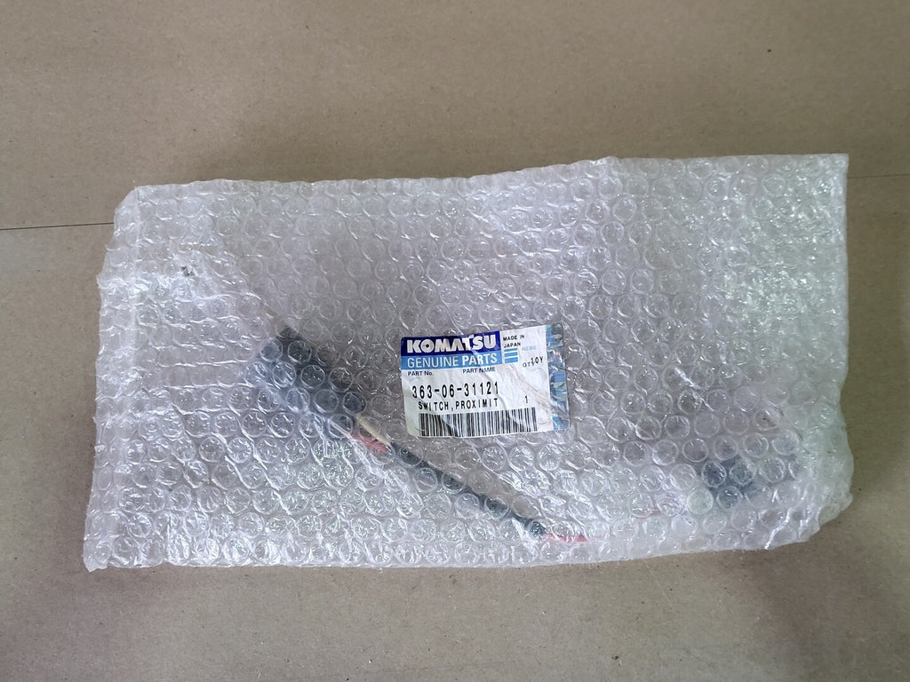 KOMATSU 363-06-31121 Proximity Switch
