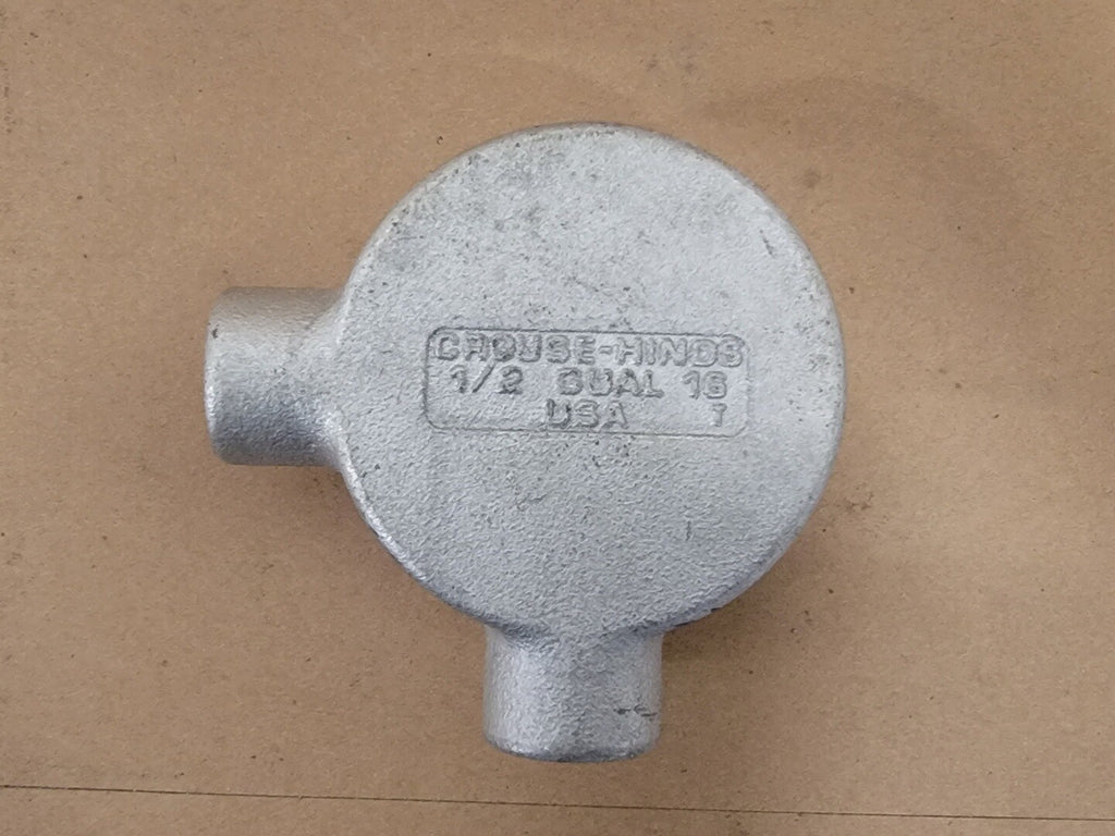 CROUSE-HINDS 1/2" Conduit Outlet Box GUAT16  