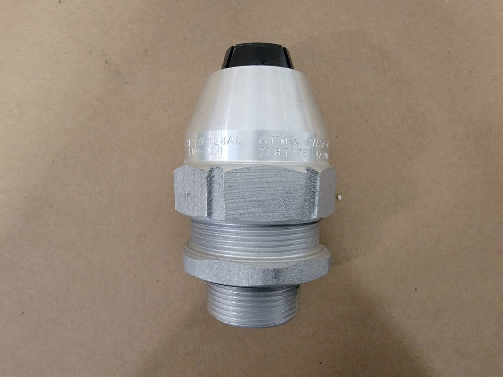 THOMAS & BETTS 1-1/4" NPT Tray/Cord Connector TCF125-128AL (Box of 4)