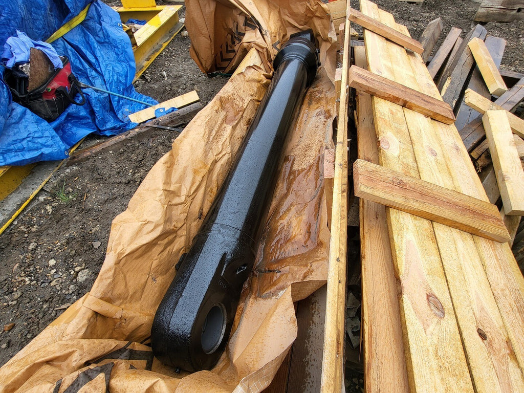CATERPILLAR 481-7181 Hydraulic Cylinder for Caterpillar 365 / 385 Excavators