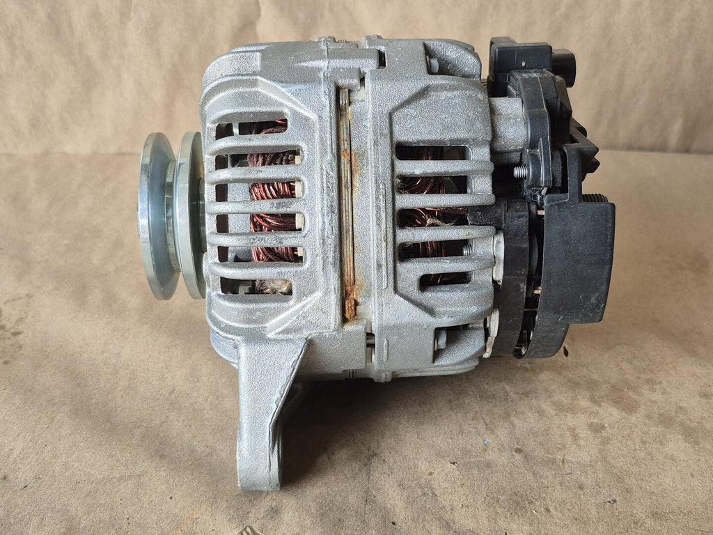 BOSCH Alternator 0 124 325 052, 14V, 50-90A