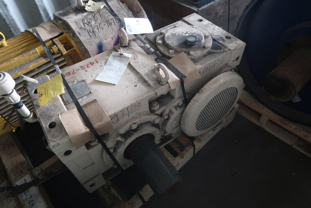 HANSEN 13.897:1 Ratio, 175 hp Gearbox RDD21-F1