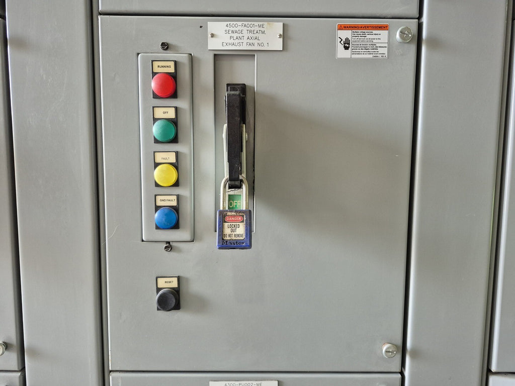 SIEMENS 5 hp 600V 3-Ph Motor Control Center Bucket 06FE
