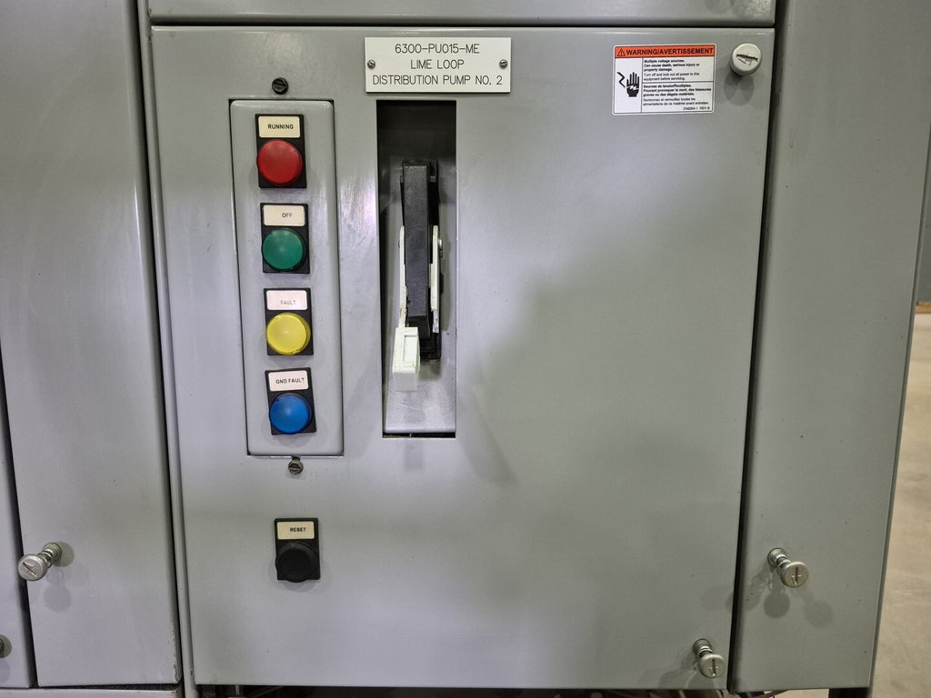 SIEMENS 7.5 hp 600V 3-Ph Motor Control Center Bucket 04FJ