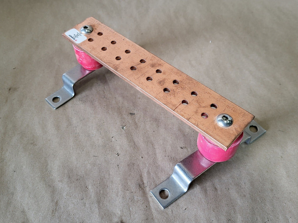 BURNDY BBB14210A Ground Bar Kit