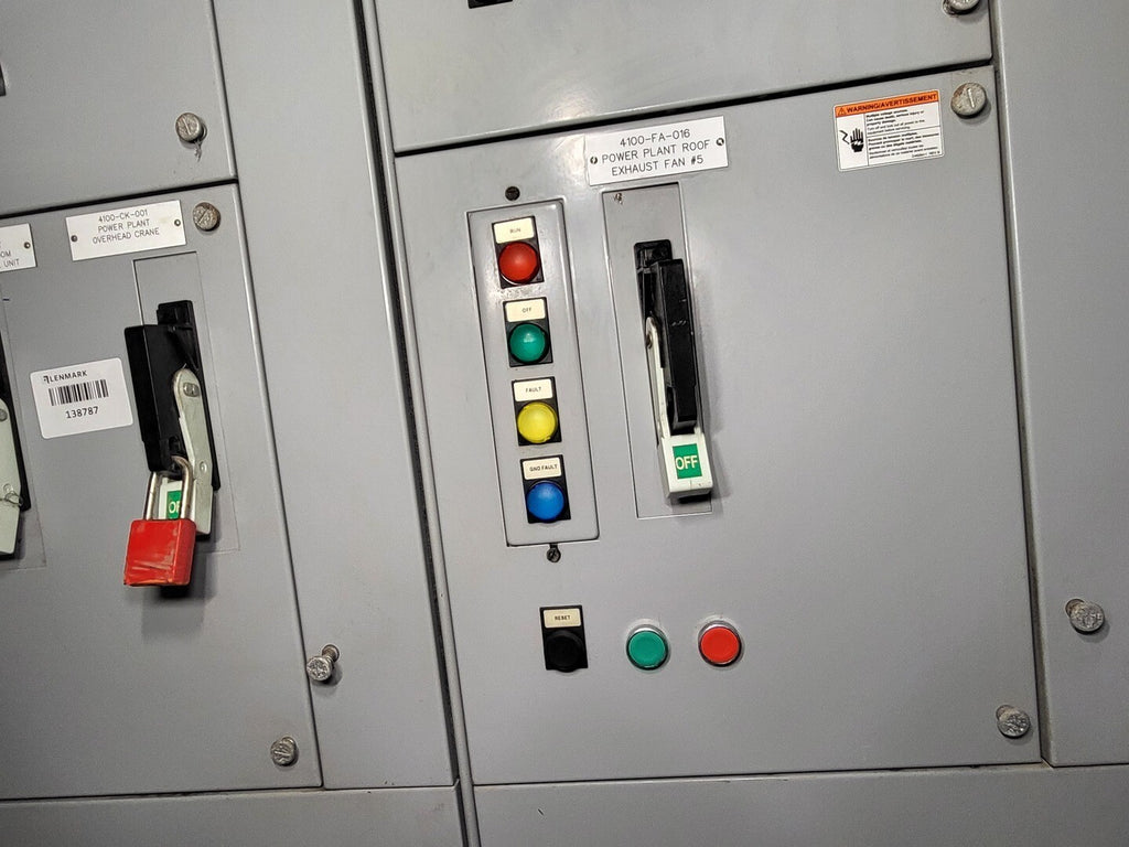 SIEMENS 10 hp 600V 3-Ph Motor Control Center Bucket 03FA