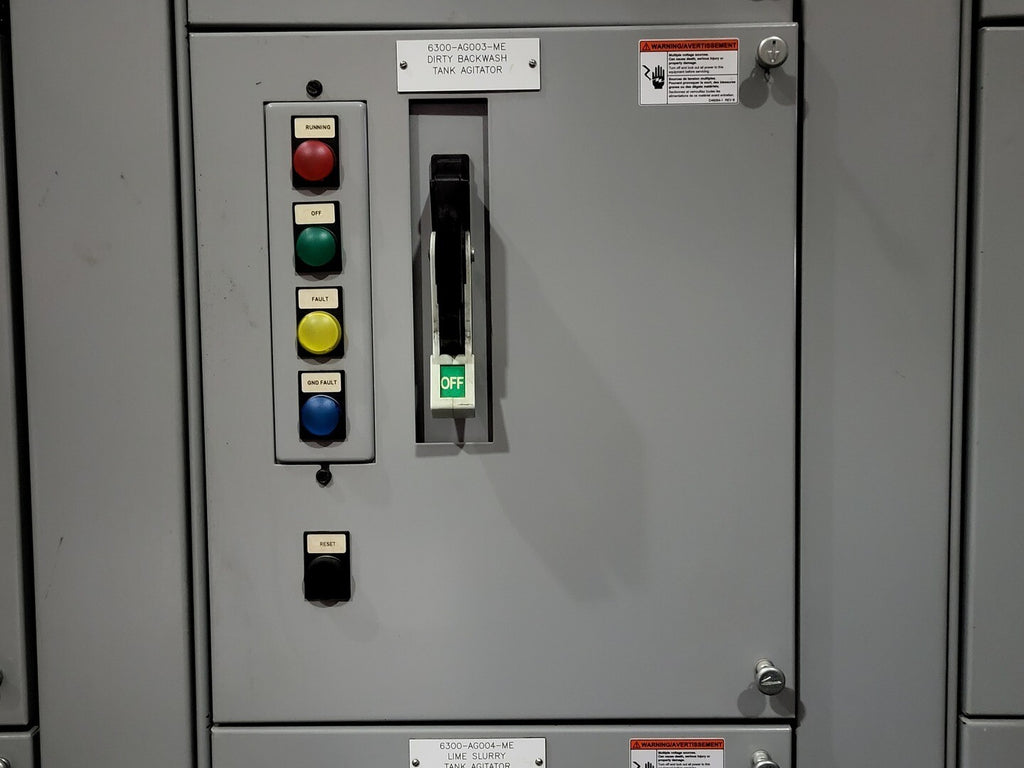 SIEMENS 1.5 hp 600V 3-Ph Motor Control Center Bucket 03FD