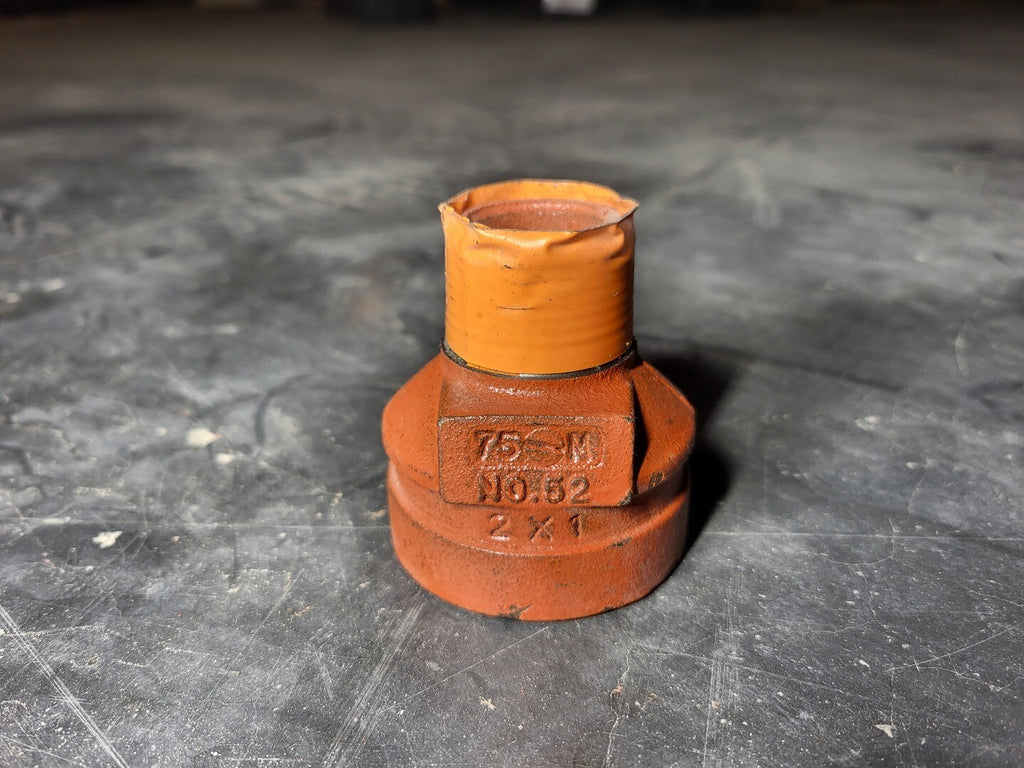 VICTAULIC 2" x 1" Grooved x Thread Reducer No. 52