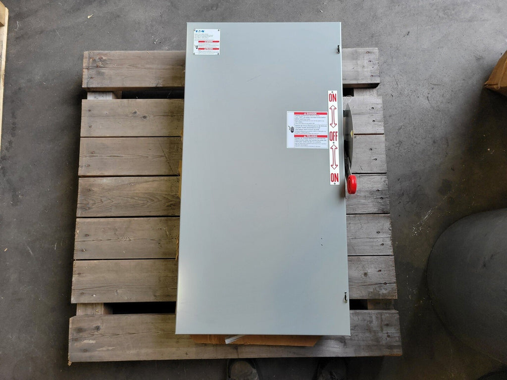 CUTLER-HAMMER 200 Amp, 600 Volts, 3 Pole Double Throw Safety Switch 1DT364NF