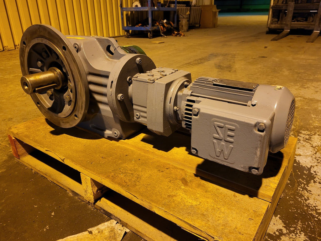 SEW-EURODRIVE 0.55 kw, 575 volts, 1700/1.1 rpm, 3-Ph Gearmotor KAF77 R37 DT80K4