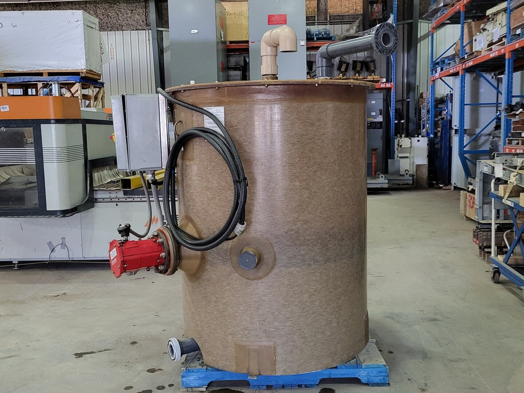 DESIGN TANKS 15 kW, 300 Gal CIP Solution Tank w/ Heater and Controller