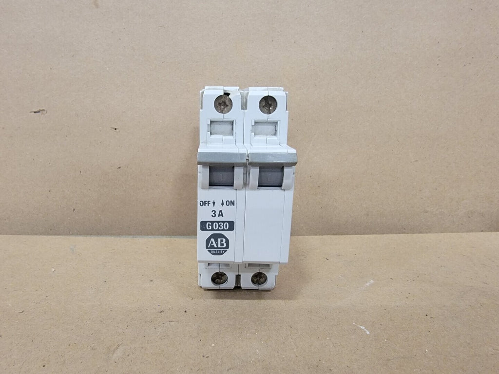 ALLEN-BRADLEY 3 Amp, 2-Pole, 480 Volt Circuit Breaker 1492-CB2 G030