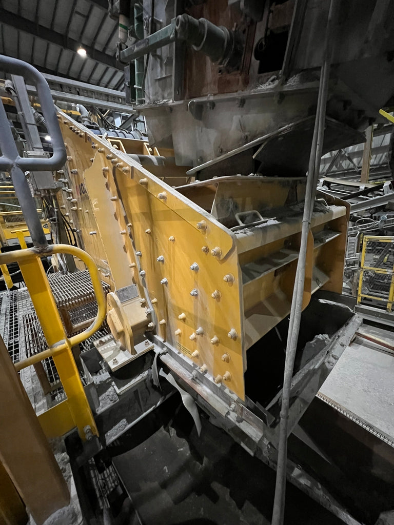 JOEST Vibrating Screen SUE 1220 X 2450 w/ 3.6kW Motor JVC 248