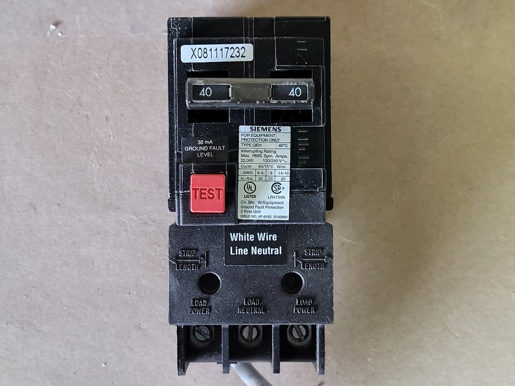 SIEMENS 40 Amp, 2 Pole, 120/240 Volt Circuit Breaker Q240H