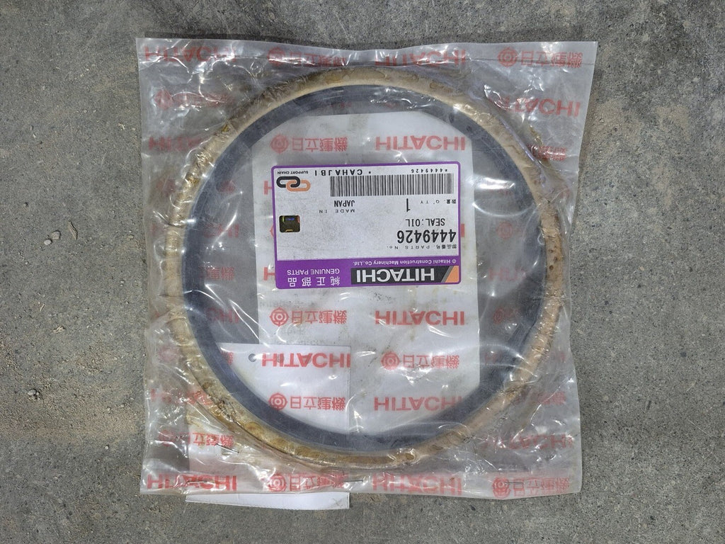 HITACHI Oil Seal 4449426