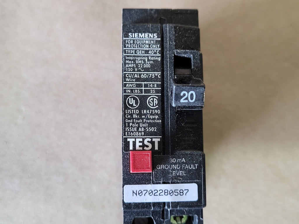 SIEMENS 20 Amps 1-Pole 120 volts Circuit Breaker QE120H