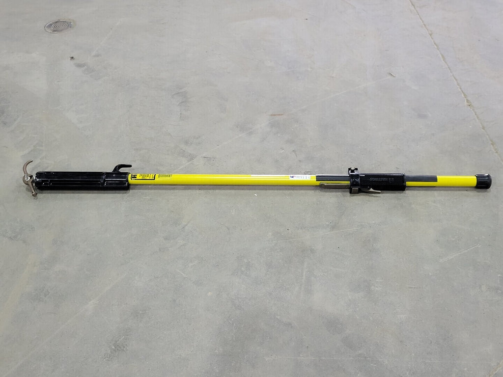 HASTINGS  4.5 ft Fixed Length Internal Rod Shotgun Stick C-8204