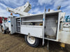 FORD 50ft Bucket/Boom Truck, 43,301km - 2000 FORD F750 w/ VERSALIFT VST-5000-I