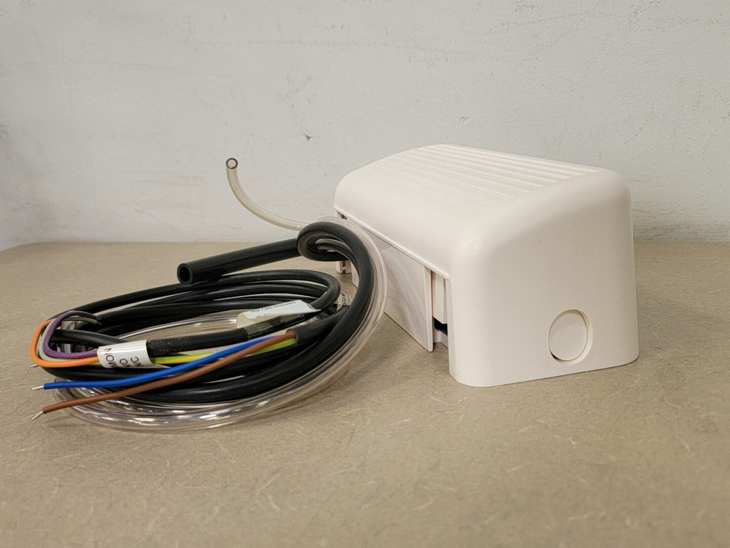 LITTLE GIANT  Automatic Condensate Removal Pump EC-OP-K