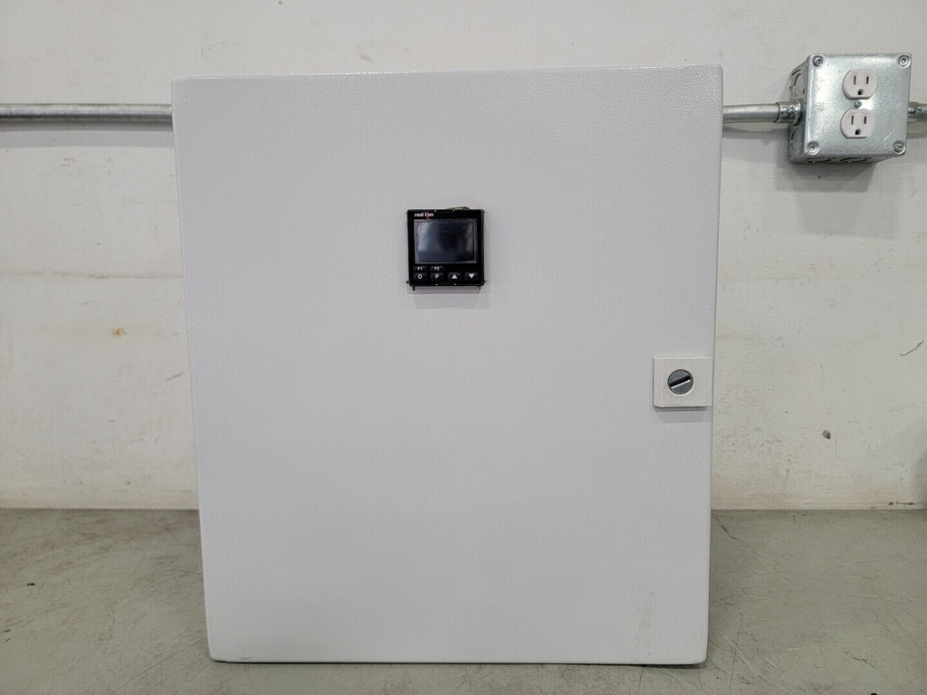 RITTAL 15.7" x 13.8" x 7.87" Juction Box JB 8018126 w/ Temperature Controller PXU41AB0