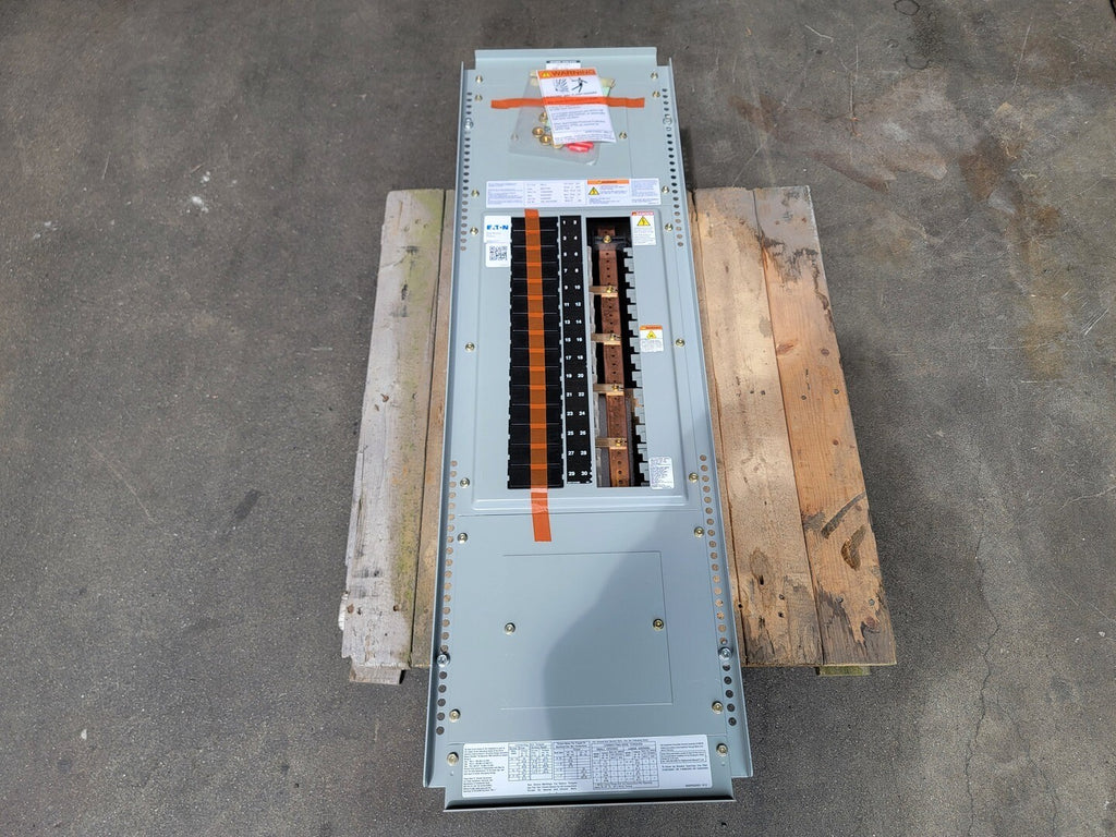 EATON PRL1A3225X30C Panelboard 225A, 120/208V, 30-Circuit Power Distribution