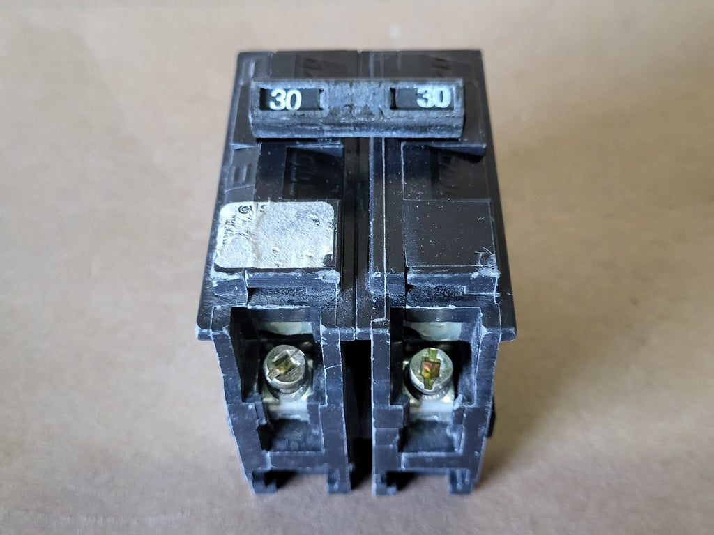 SIEMENS 30 Amp, 2 Pole, 120/240 Volt Circuit Breaker Q230