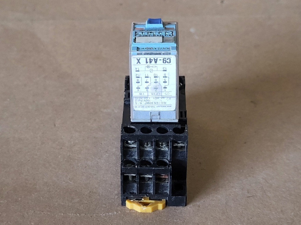 RELECO 5 Amp Control Relay C9-A41X w/ Base