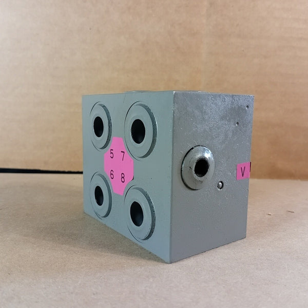 HITACHI Shuttle Valve 4254613 | SKU 141089 | Lenmark Industries