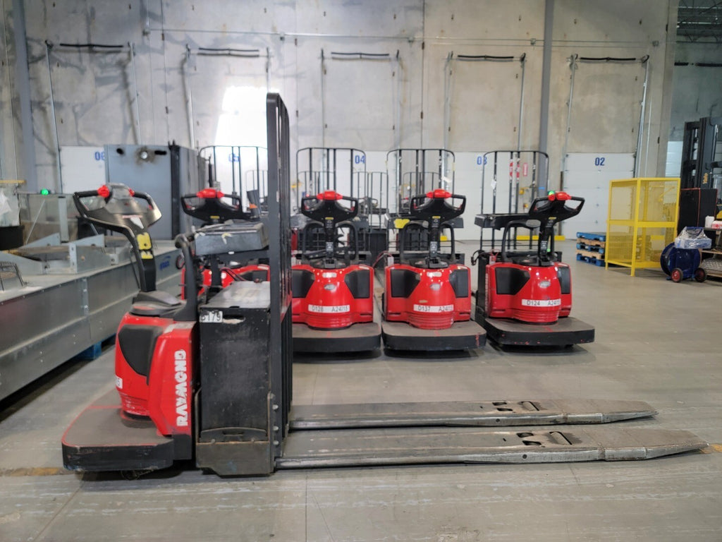 RAYMOND 8000 lbs Electric Pallet Jack Walkie Rider Forklift 8410