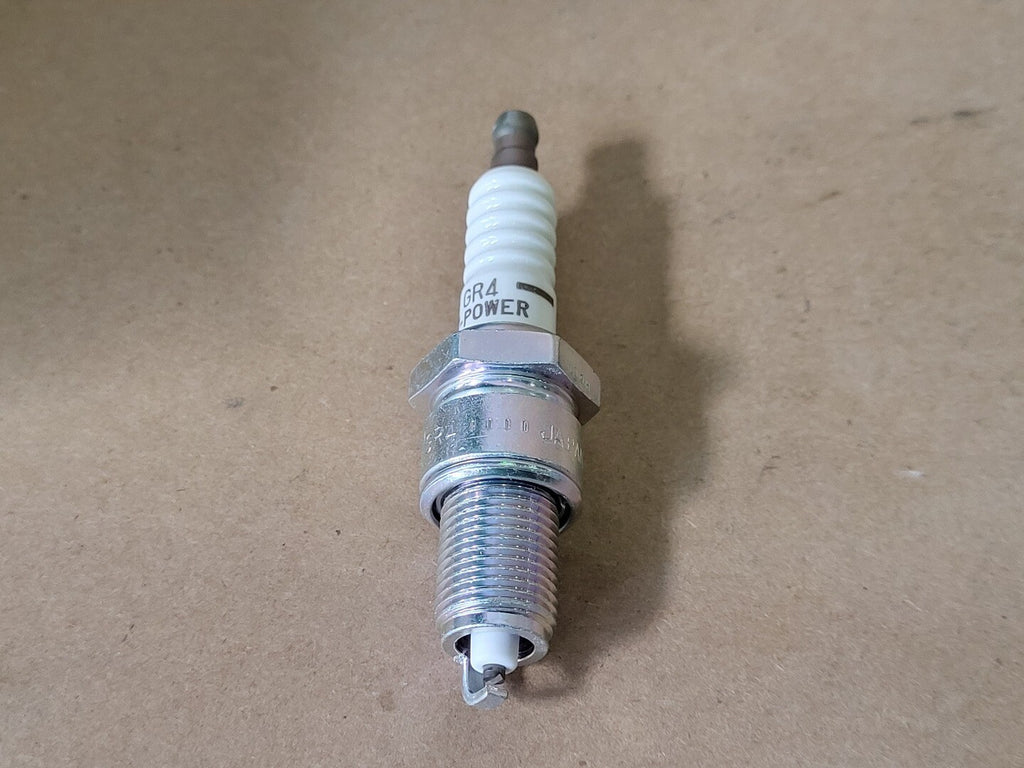 NGK V-POWER SPARK PLUG GR4 2635 (Box of 4)