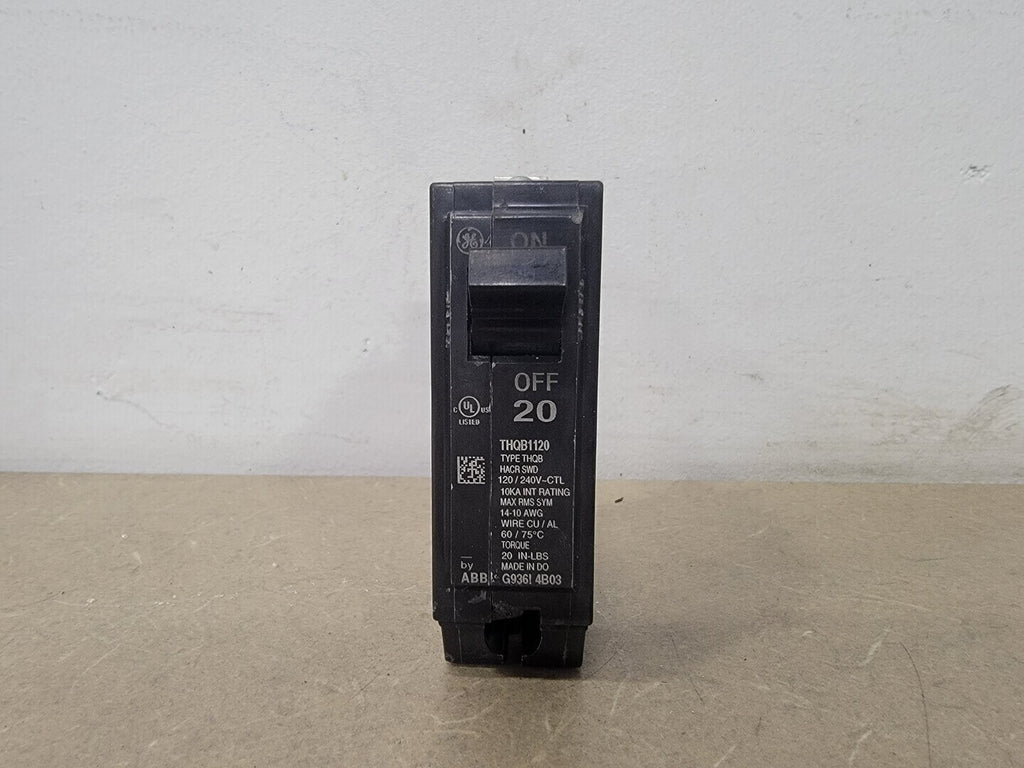 GENERAL ELECTRIC 20 Amp, 1 Pole, 120/240 volts Circuit Breaker THQB1120