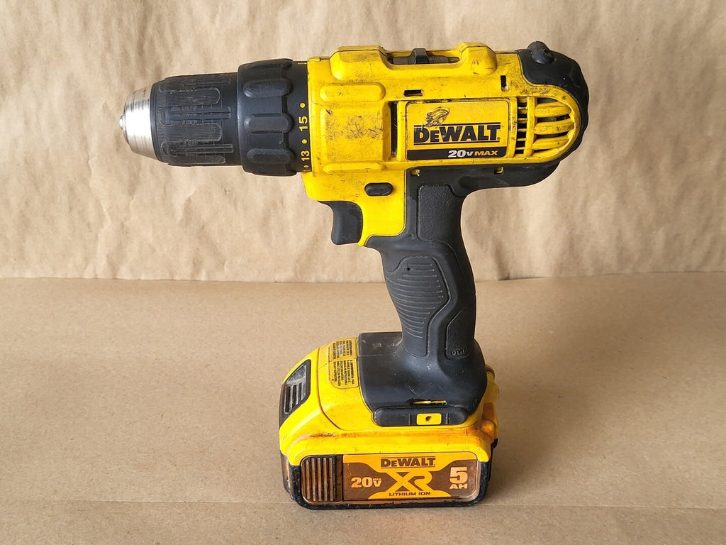 DEWALT 1/2" Cordless Drill Driver DCD771
