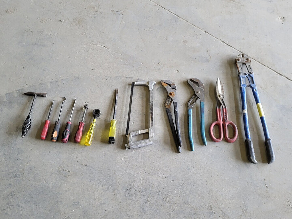 12 pcs Assorted Hand Tools